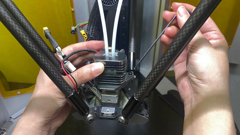 大型雙料3D列印機更換雙料噴頭