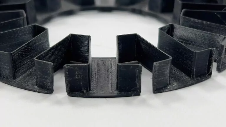 我們如何幫助客戶解決3D列印機支撐及易拆材料的問題？